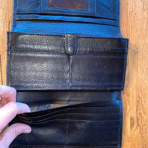 Brighton Embossed Snakeskin Wallet - Picture 5 of 6